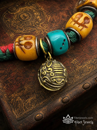 Blue old-material ritual dice and copper-inlay yak bone beads, Tibetan fortune bracelet.