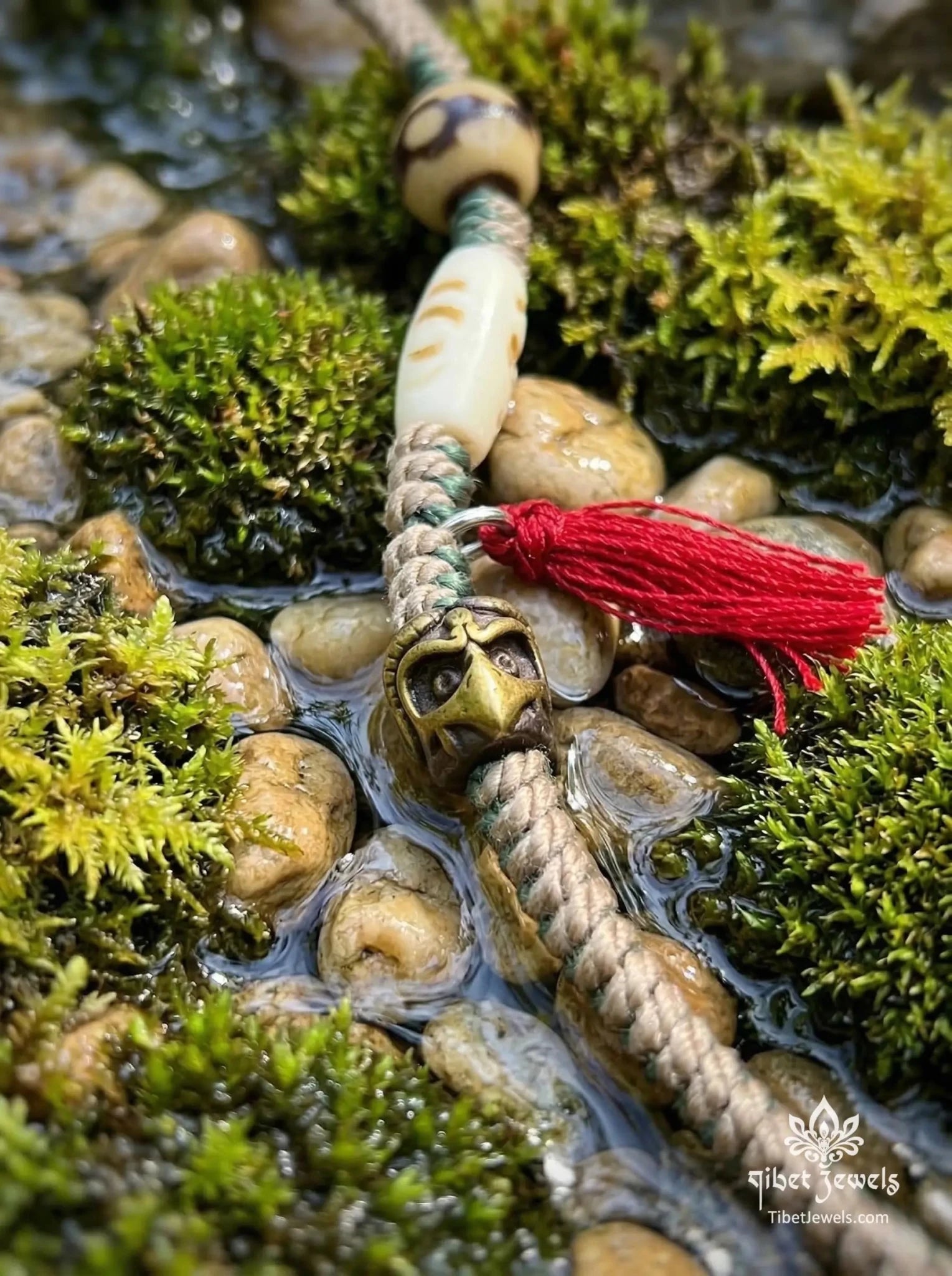Sacred Himalayan Crystal "Pathfinder" Amulet - Tibet Jewels