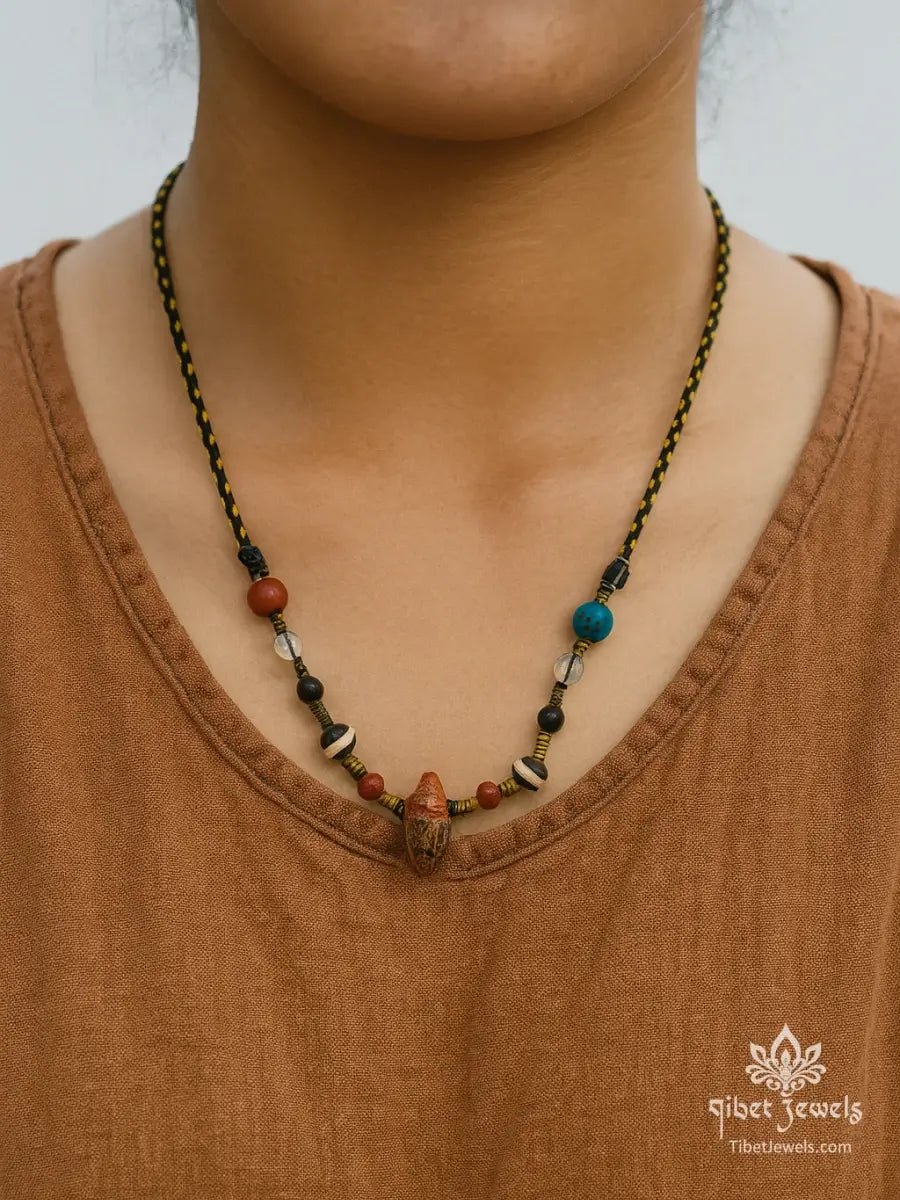 Sacred Nyagla Chacha & One - Eye Dzi Necklace - Tibet Jewels