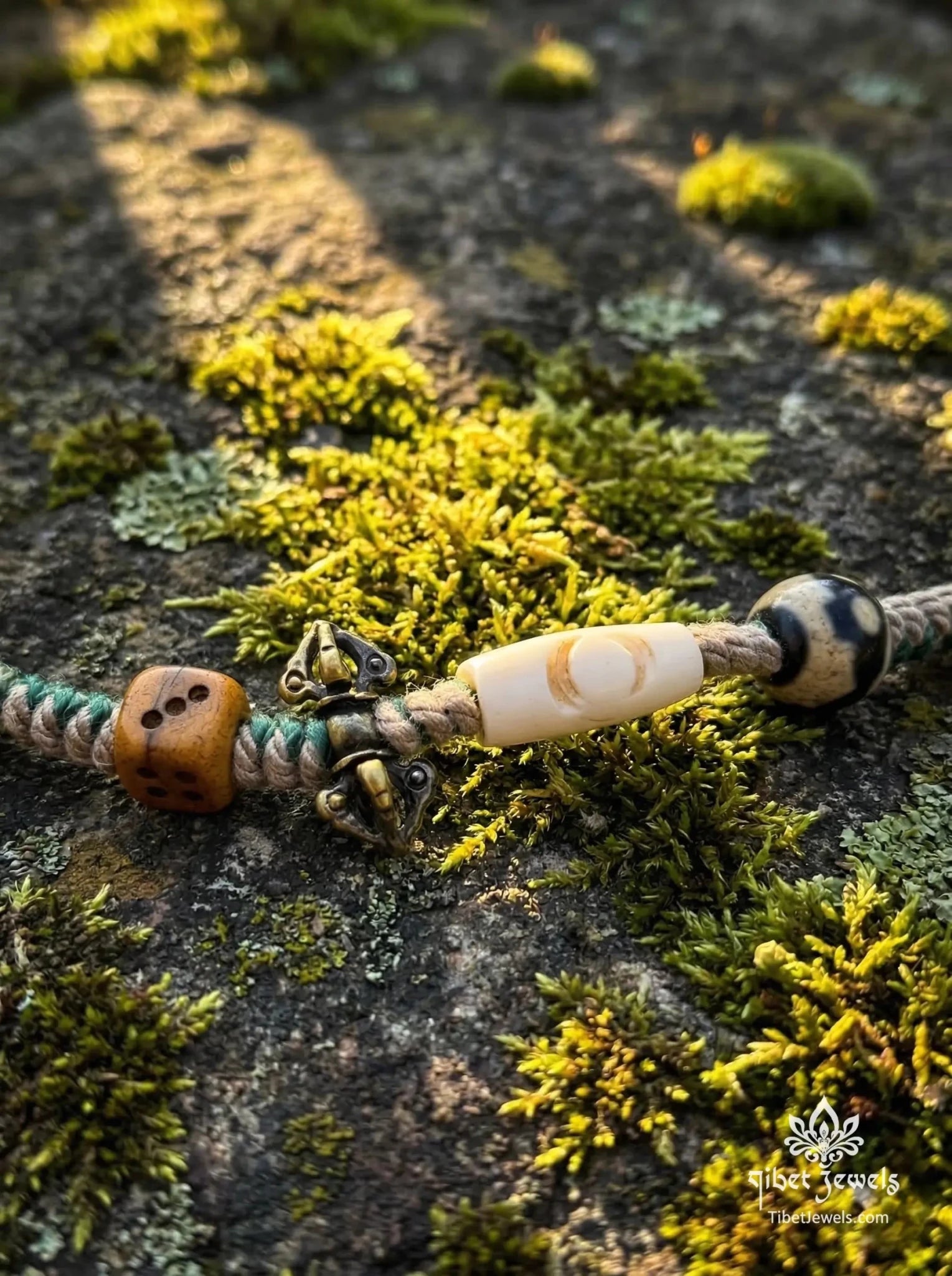 Sacred Himalayan Crystal "Pathfinder" Amulet - Tibet Jewels