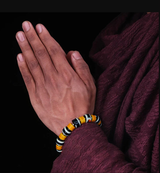 Tibetan Yak Bone & Dzi Agate Bead Bracelet